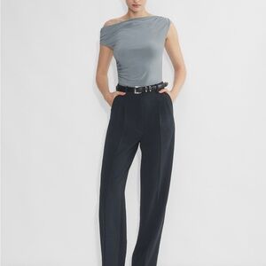 Aritzia Black High-Waisted effortless Pant- crepe